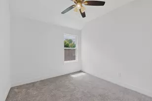 1615 Jones St, Greenville, TX 75401 - Photo 34