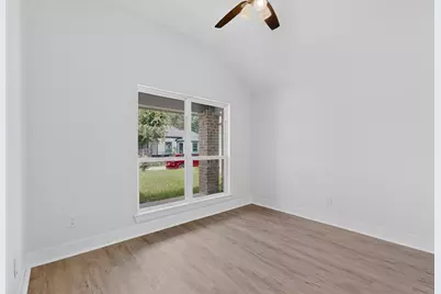 1615 Jones Street, Greenville, TX 75401 - Photo 14