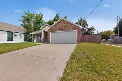 1615 Jones Street, Greenville, TX 75401 - Photo 4