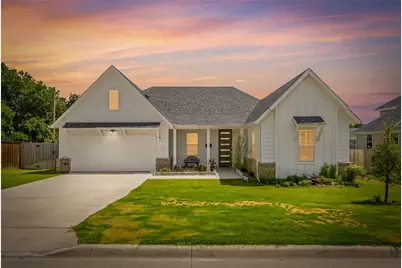 411 W Harwood Road, Euless, TX 76039 - Photo 40