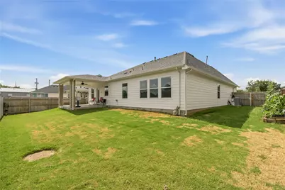 411 W Harwood Road, Euless, TX 76039 - Photo 36