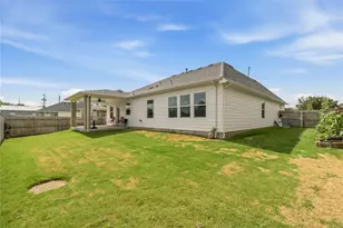 411 W Harwood Rd, Euless, TX 76039 - Photo 36