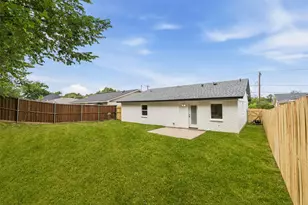518 N M L King Jr Blvd, Grand Prairie, TX 75050 - Photo 36