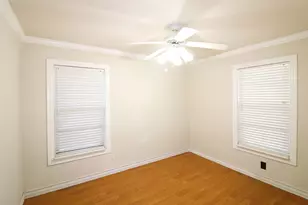600 Livingston Dr, Hurst, TX 76053 - Photo 4