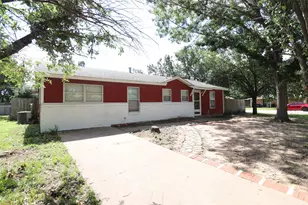 600 Livingston Dr, Hurst, TX 76053 - Photo 22
