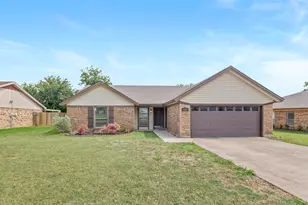 6728 Fair Meadows Dr, North Richland Hills, TX 76182 - Photo 1