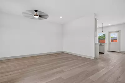 207 E South Street, Itasca, TX 76055 - Photo 4