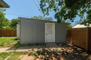 925 Palm St, Abilene, TX 79602 - Photo 30