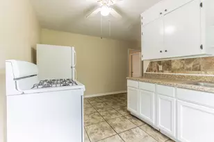 3617 Pine Ave, Waco, TX 76708 - Photo 6