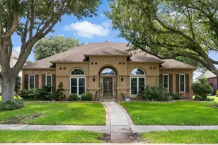 2810 Harborview Blvd, Rowlett, TX 75088 - Photo 1