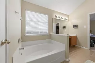 1209 Secretariat Dr, Grand Prairie, TX 75052 - Photo 18