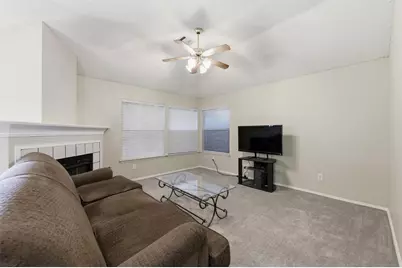 1209 Secretariat Drive, Grand Prairie, TX 75052 - Photo 8