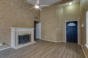 10611 Woodleaf Dr, Dallas, TX 75227 - Photo 2