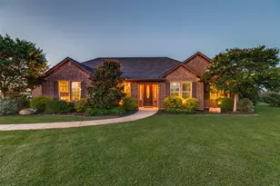 158 Whispering Winds Dr, Gunter, TX 75058 - Photo 2