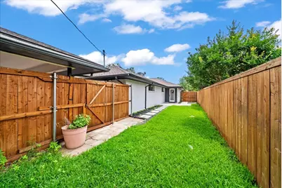 3649-51 Stables Lane #2, Dallas, TX 75229 - Photo 30