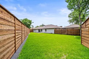 3649-51 Stables Ln, Dallas, TX 75229 - Photo 16