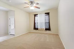 802 Swan Ridge Dr, Sherman, TX 75092 - Photo 6