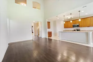 802 Swan Ridge Dr, Sherman, TX 75092 - Photo 10