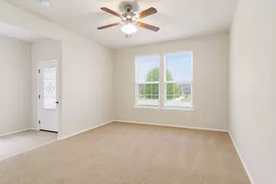 802 Swan Ridge Dr, Sherman, TX 75092 - Photo 8