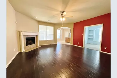 552 Kerry Street, Crowley, TX 76036 - Photo 2