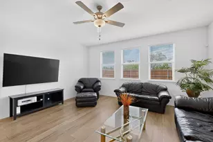 3401 Kingsview Dr, Denton, TX 76207 - Photo 26
