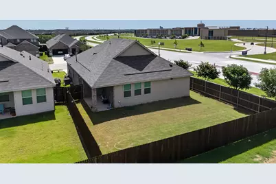 3401 Kingsview Drive, Denton, TX 76207 - Photo 34
