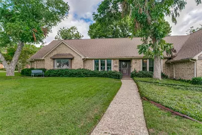 7507 Wellcrest Drive, Dallas, TX 75230 - Photo 2