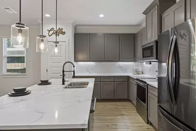 3806 Vandervort Drive, Dallas, TX 75216 - Photo 2