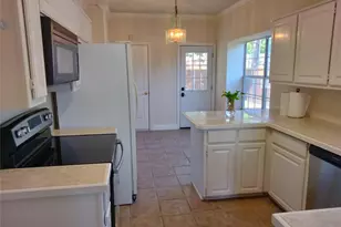 2035 Greenview Dr, Carrollton, TX 75010 - Photo 8