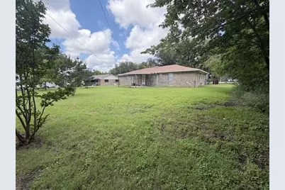317 Allenwood Drive, Princeton, TX 75407 - Photo 2