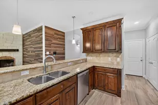1004 E Main St, Tioga, TX 76271 - Photo 12
