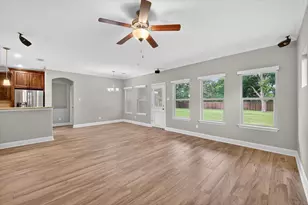 1004 E Main St, Tioga, TX 76271 - Photo 20