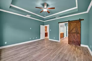 1004 E Main St, Tioga, TX 76271 - Photo 6