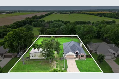 1004 E Main Street, Tioga, TX 76271 - Photo 2