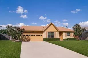 1728 Roundrock Trail, Mesquite, TX 75149 - Photo 2