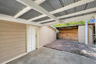 620 S Crockett St, Sherman, TX 75090 - Photo 26