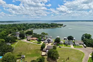 131 San Felipe Dr, Mabank, TX 75156 - Photo 34