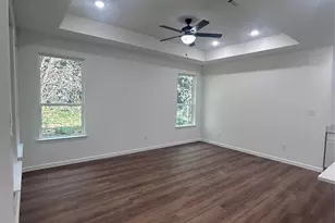 5717 San Jacinto Dr, Granbury, TX 76048 - Photo 10