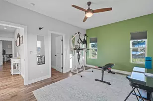 313 Hidden Shores Dr, Cisco, TX 76437 - Photo 20