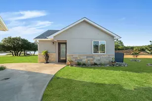 313 Hidden Shores Dr, Cisco, TX 76437 - Photo 28