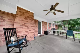 813 E Clinton Ave, Athens, TX 75751 - Photo 32