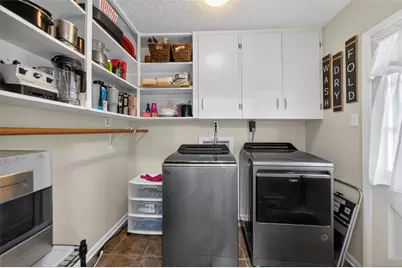 813 E Clinton Avenue, Athens, TX 75751 - Photo 18