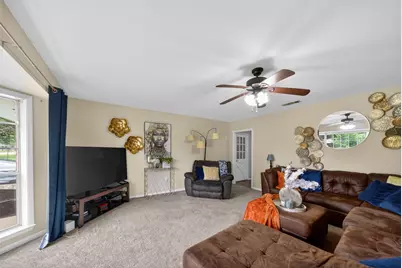 813 E Clinton Avenue, Athens, TX 75751 - Photo 8