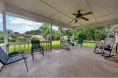 813 E Clinton Avenue, Athens, TX 75751 - Photo 4