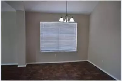325 Angelina Drive, Arlington, TX 76018 - Photo 6