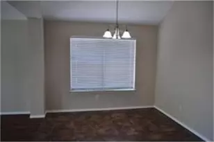 325 Angelina Dr, Arlington, TX 76018 - Photo 6