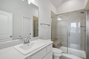 685 Red Maple Rd, Waxahachie, TX 75165 - Photo 16