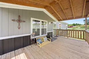 514 Blue Sky Ct, Springtown, TX 76082 - Photo 8