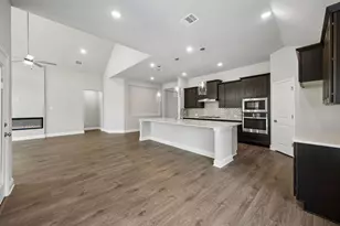 1879 Silver Birch Rd, Waxahachie, TX 75165 - Photo 16