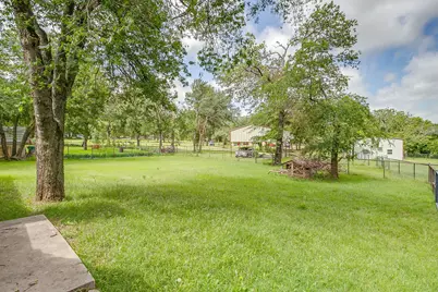 115 Pleasant Oaks Lane, Springtown, TX 76082 - Photo 38